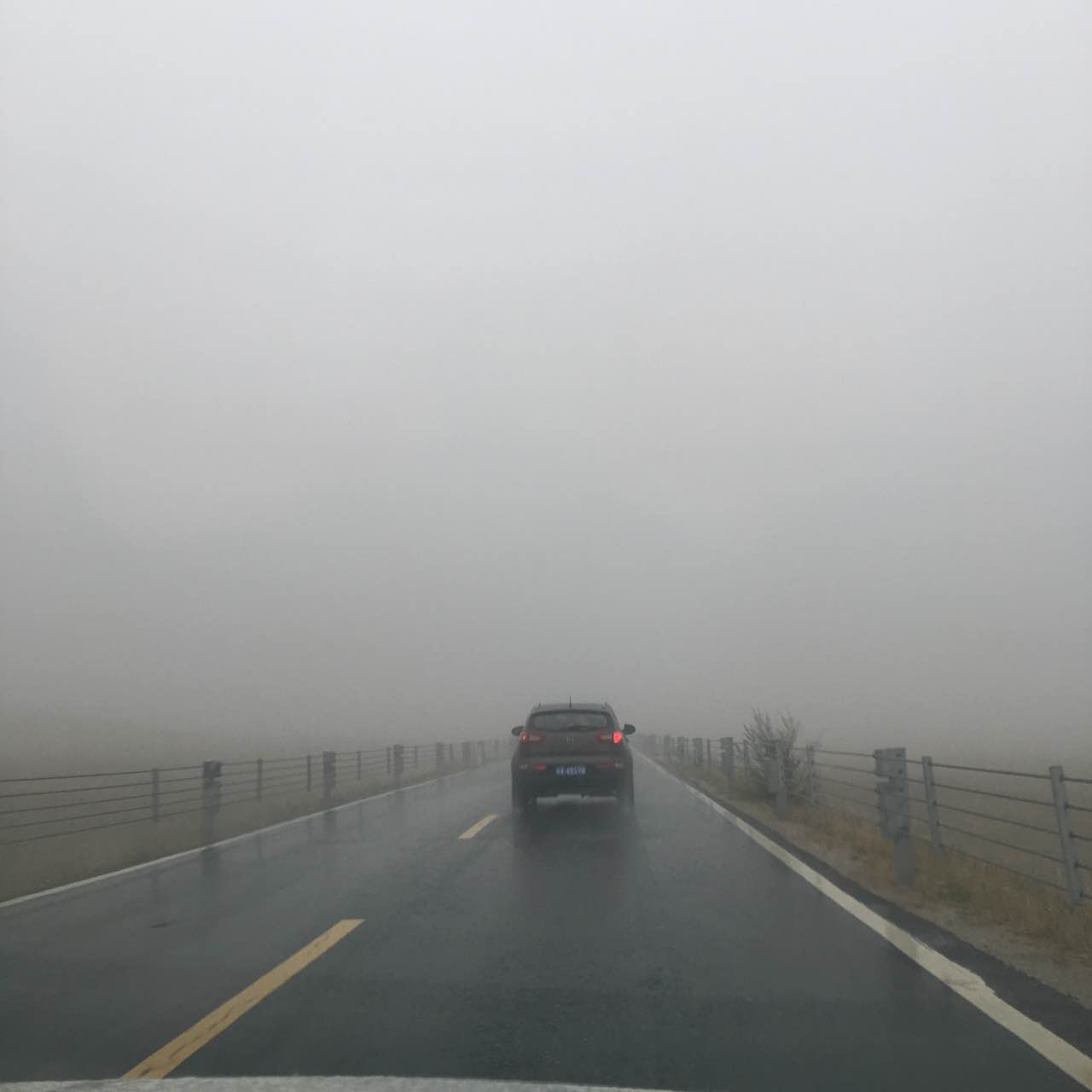 ɶӰŴ½ ɶʦӰѵѧУ
