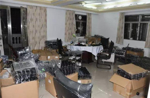 中山捣毁一佳能蔡司制售假窝点 中山捣毁一佳能蔡司制售假窝点 成都王老师摄影培训学校