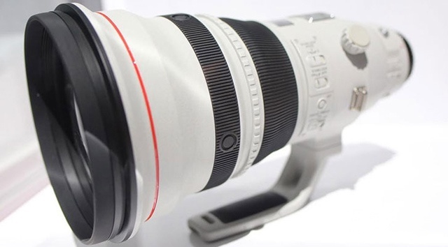 ����EF 600mm F/4 DO IS��ͷ �ɶ�����ʦ��Ӱ��ѵѧУ